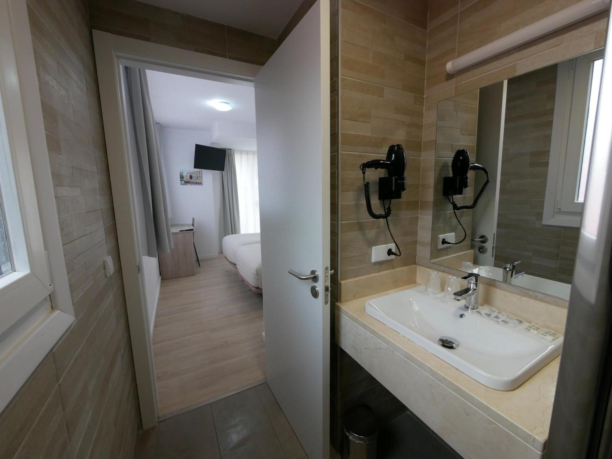 Hotel Myro